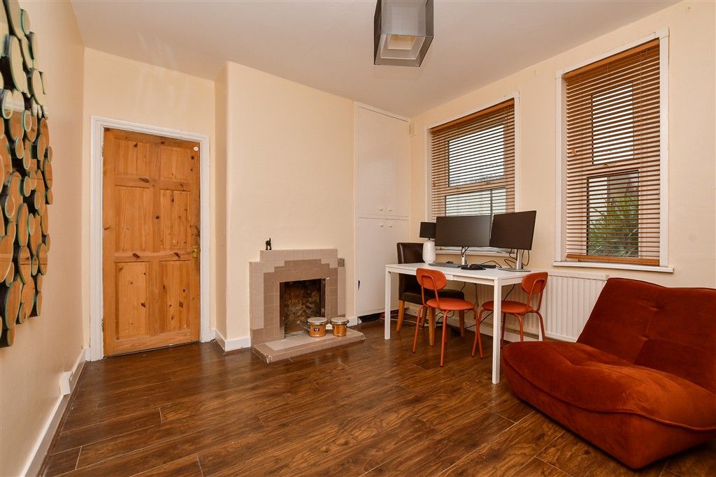 Property photo 3 of 8 Dining Room