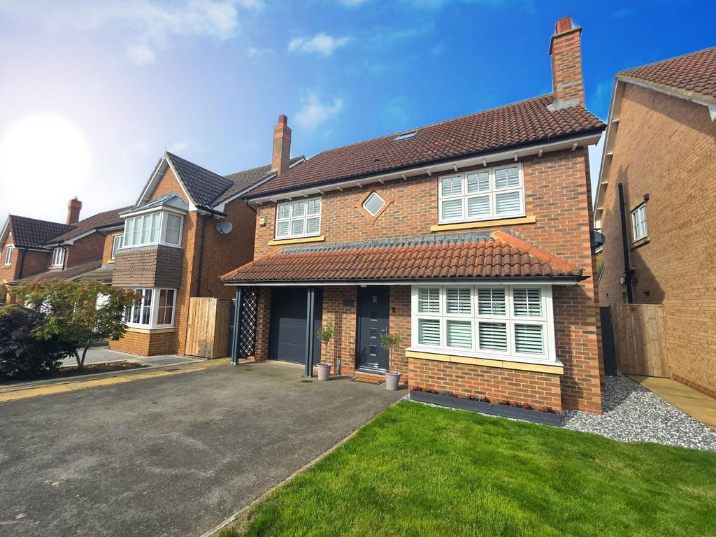 Property photo 1 of 30