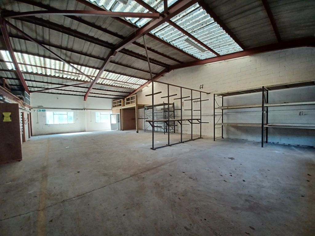 Property photo 2 of 17 Photo 16