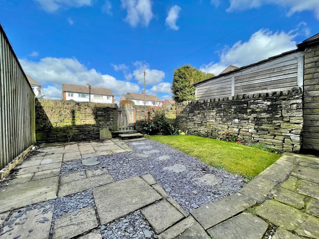 Property photo 3 of 9 0 General