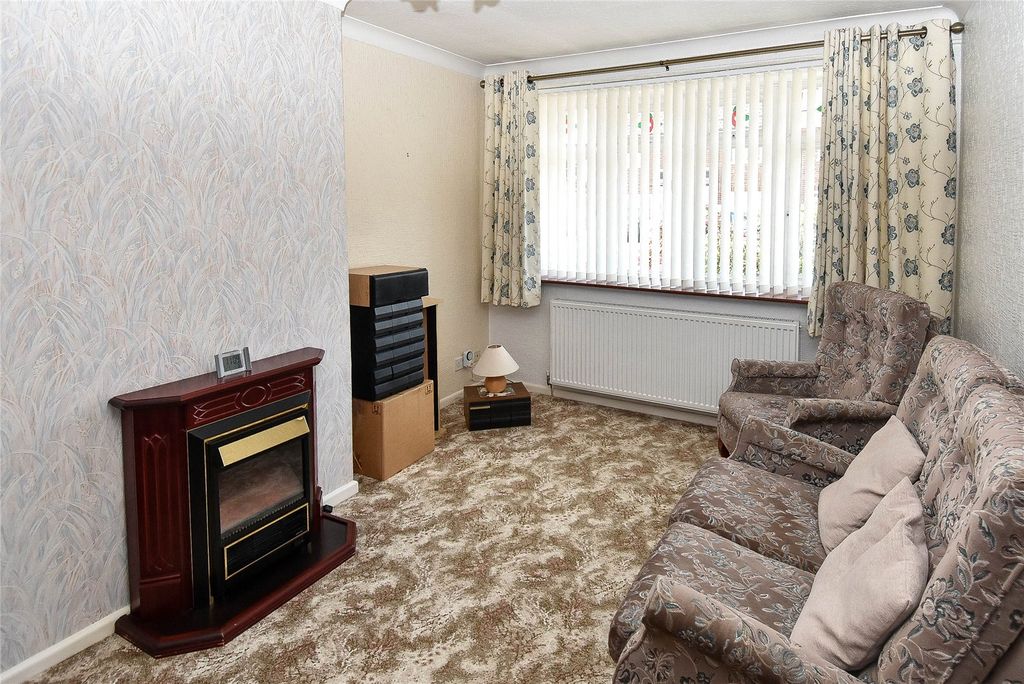 Property photo 2 of 18 Picture No. 20