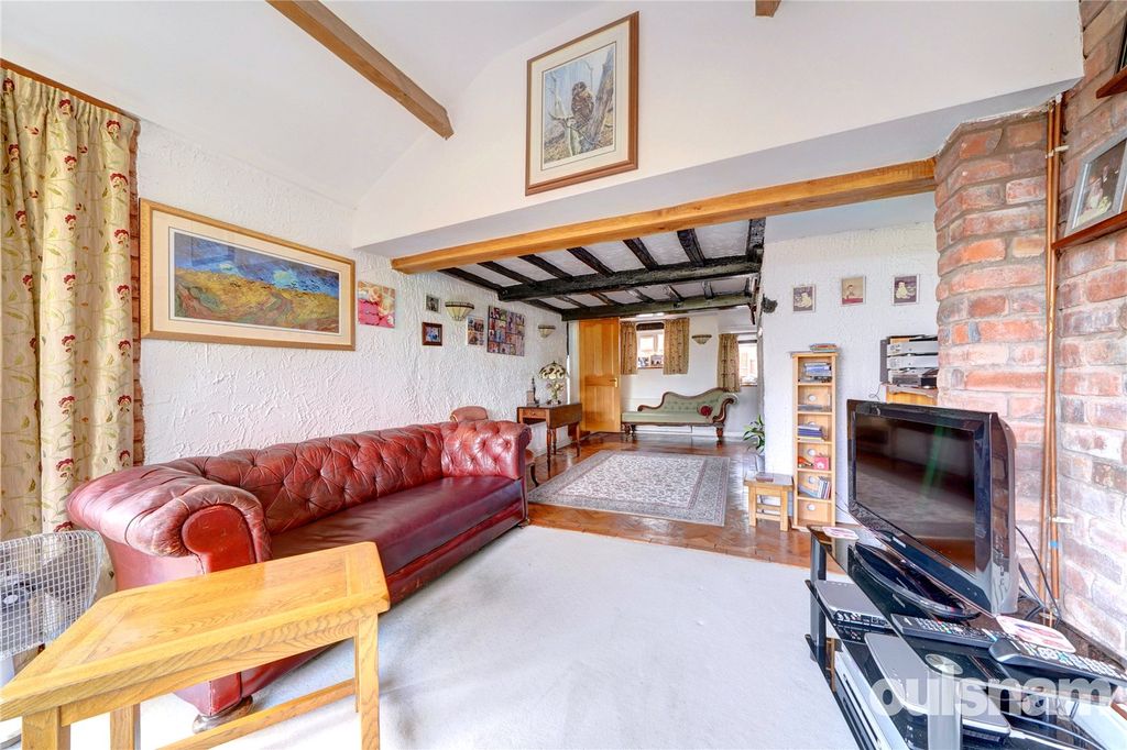 Property photo 3 of 30 Picture No. 11