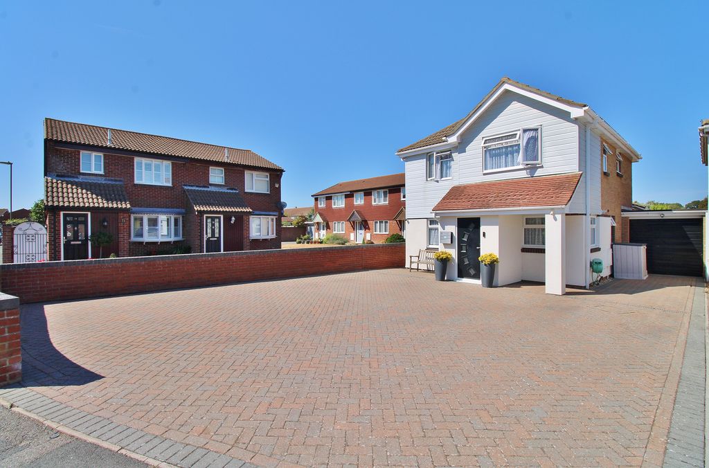 Property photo 1 of 46