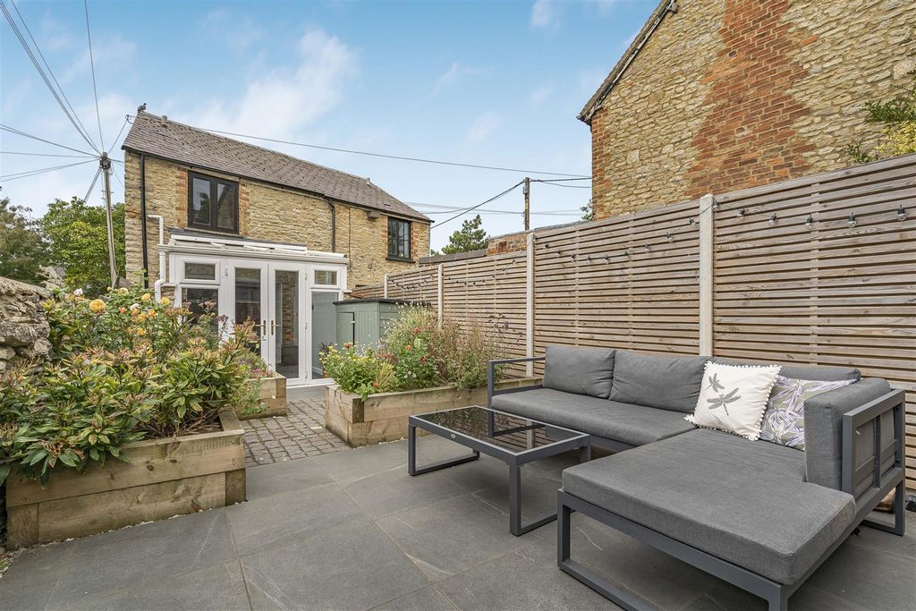 Property photo 1 of 20 19_61586.Jpg