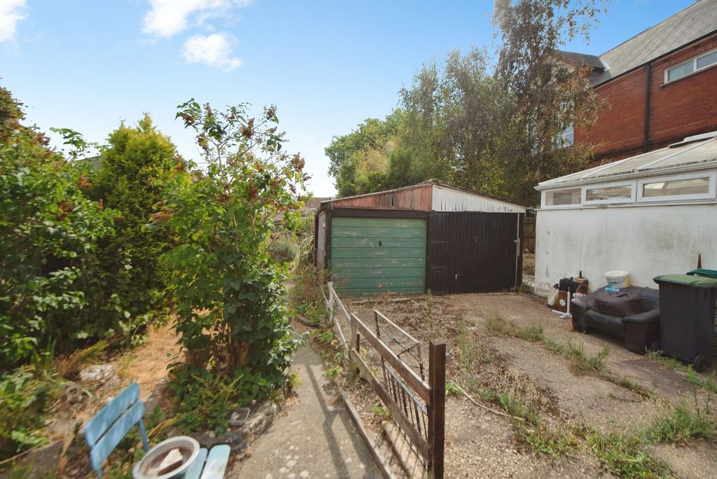 Property photo 3 of 16 Pbox-Img.Jpg