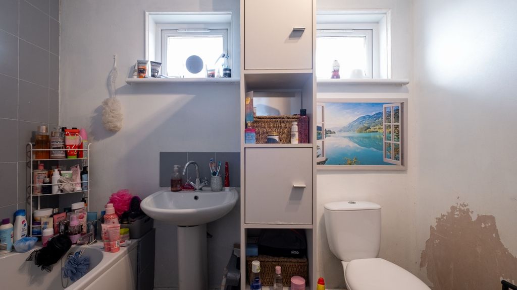 Additional image 7 of 3 bed terraced house for saleBallochmyle, Glasgow G74