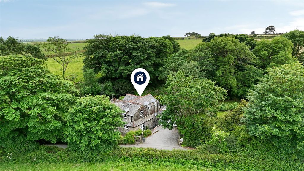 Property photo 3 of 28 Drone