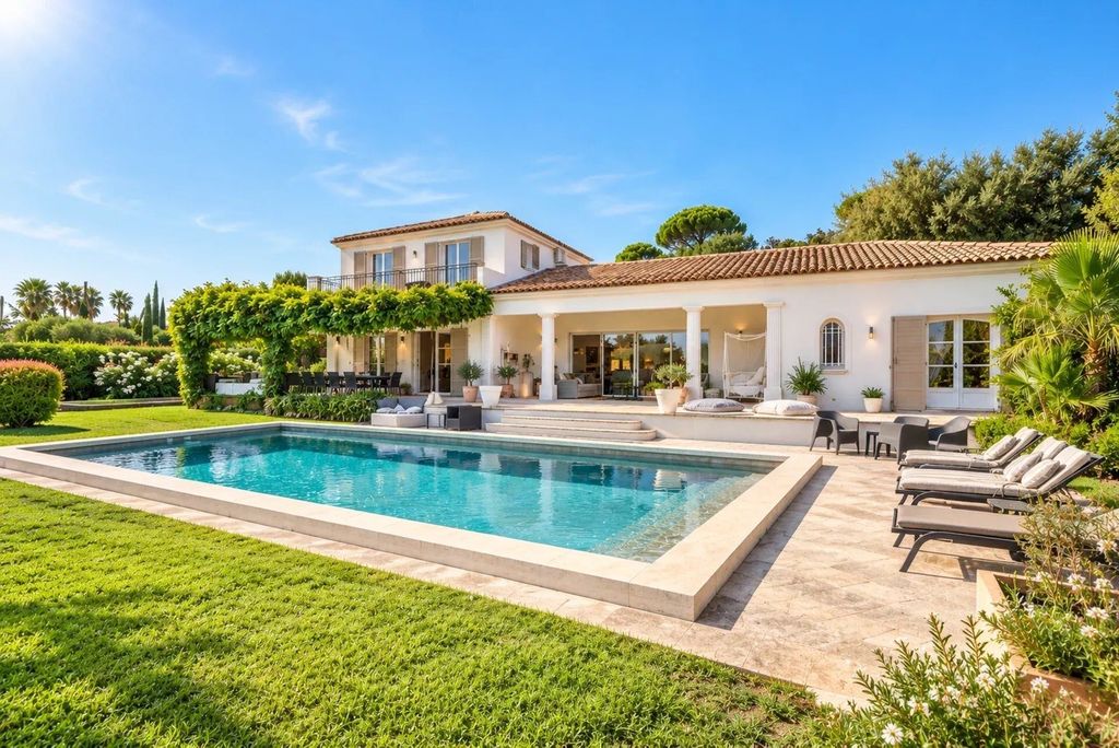 Property photo 1 of 15 Grimaud – Private Estate – Provençal-Style Villa With Sea View