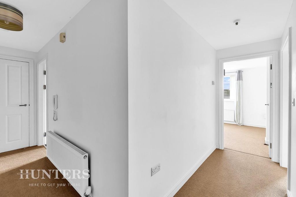 Property photo 3 of 16 Vic 3.Jpg