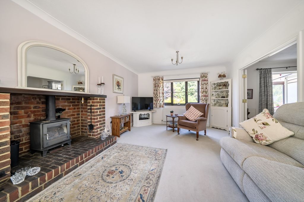 Property photo 3 of 28 1488695 (6)