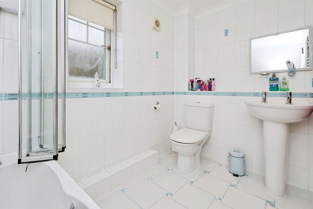 Additional image 20 of 4 bed detached house for saleCastle Court, Heanor DE75