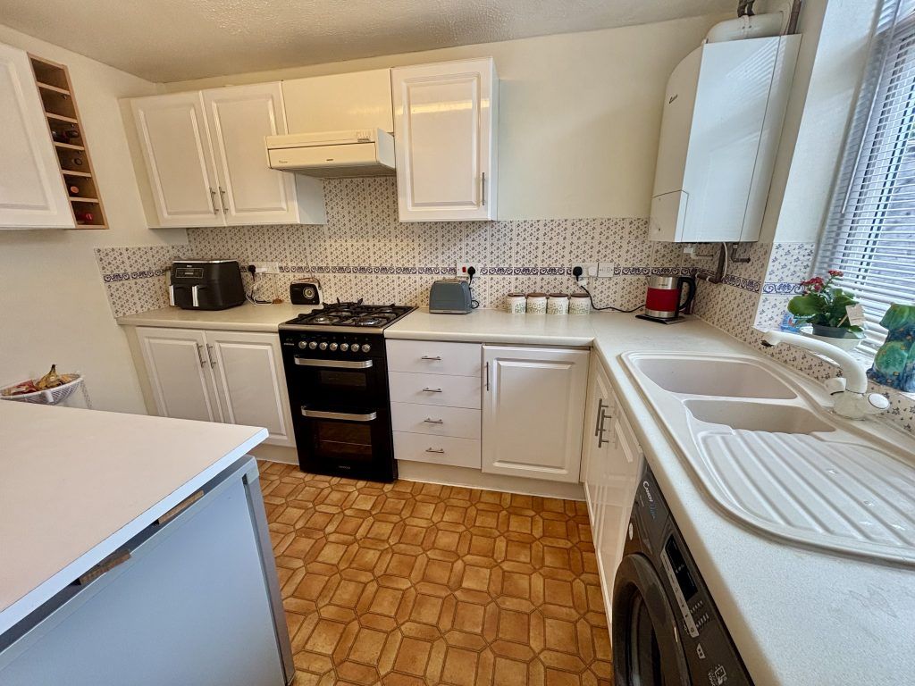 Property photo 2 of 15