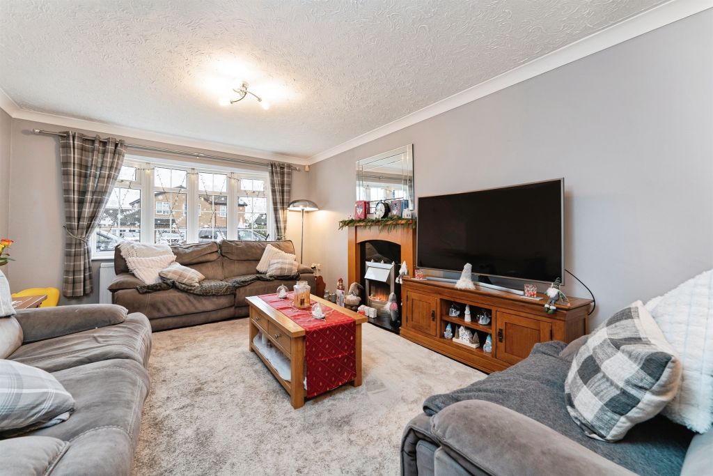 Property photo 3 of 15