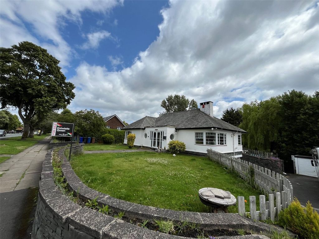 Property photo 1 of 33 Picture No. 28