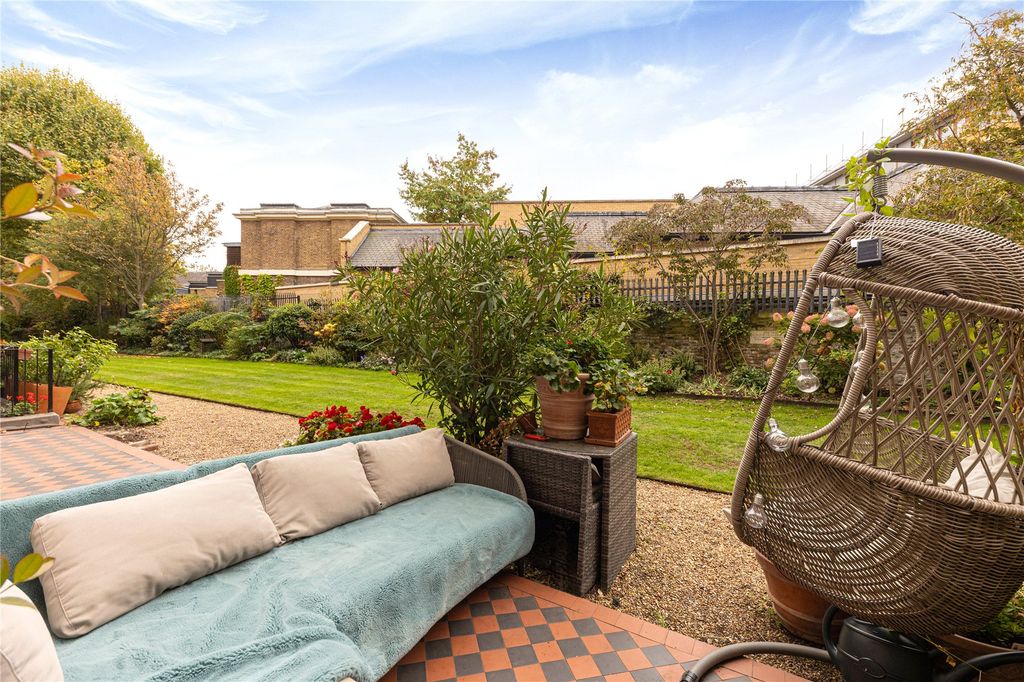 Property photo 1 of 12 Patio