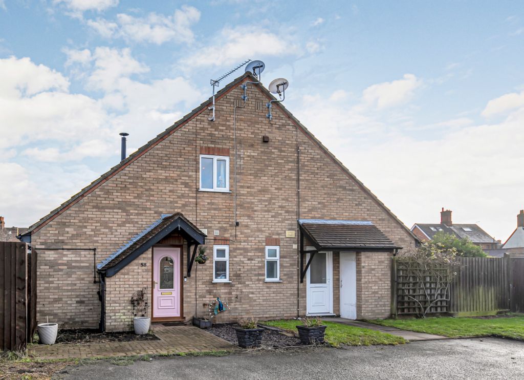 Property photo 1 of 16