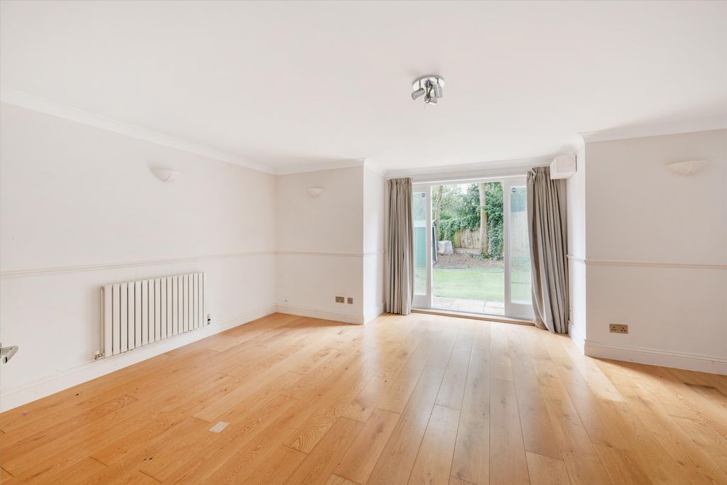 Property photo 2 of 15 Image