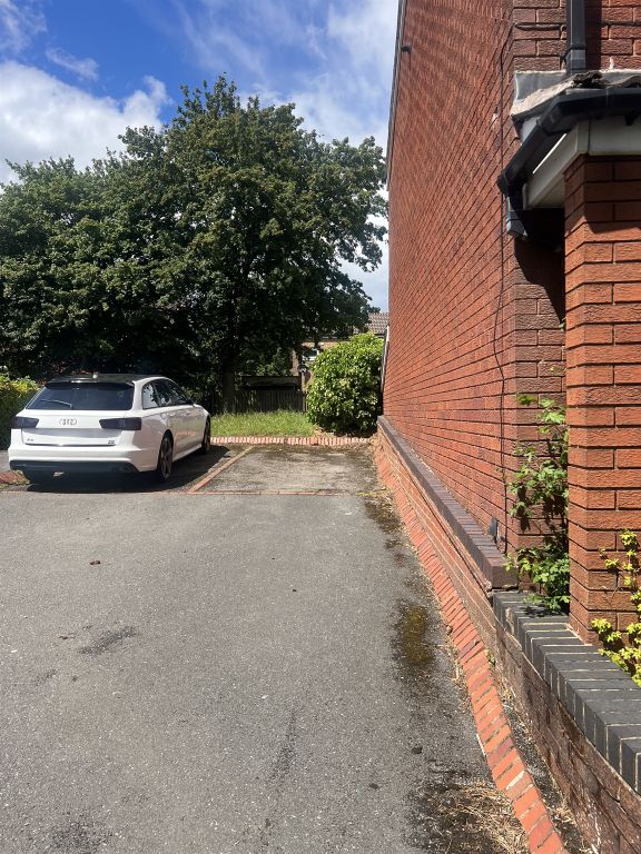 Property photo 2 of 3