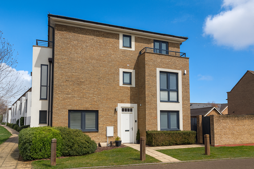 Property photo 1 of 23 Front (Exterior)