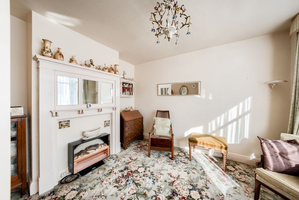 Property photo 3 of 24 Xh2A6279-Hdr(3)