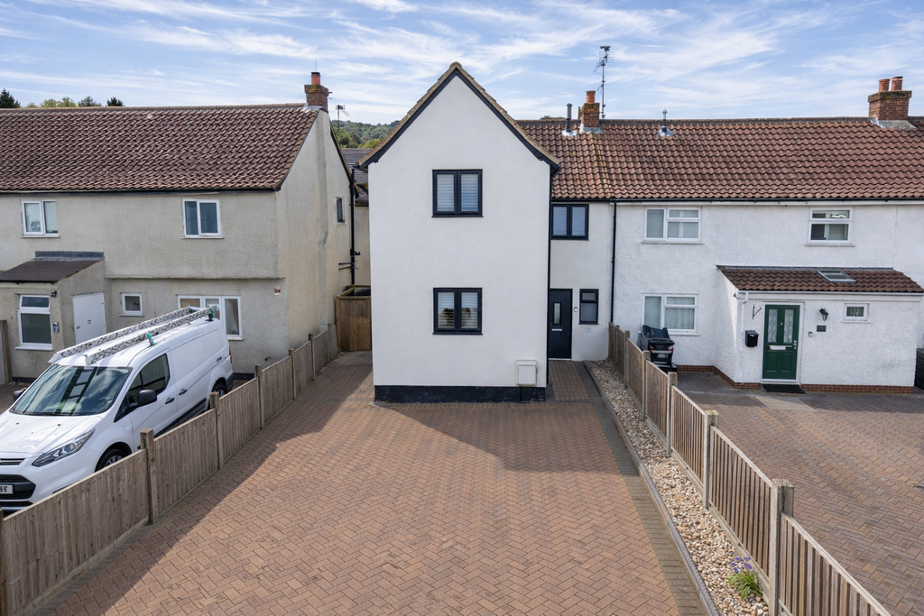 Property photo 1 of 21