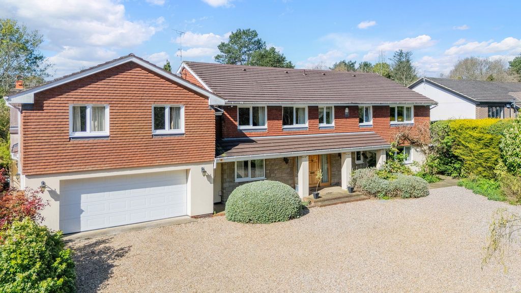 Property photo 1 of 33