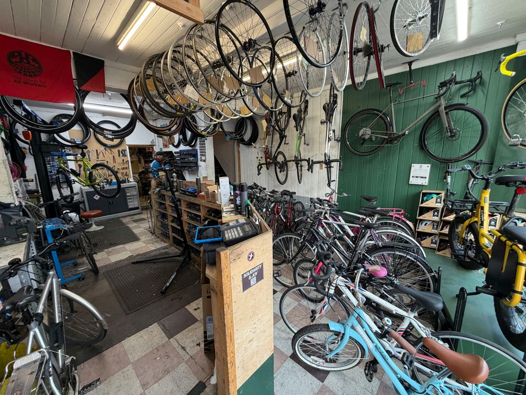 Property photo 3 of 7 Photo 19-12-2025, 13 16 56 - Copy.Jpg