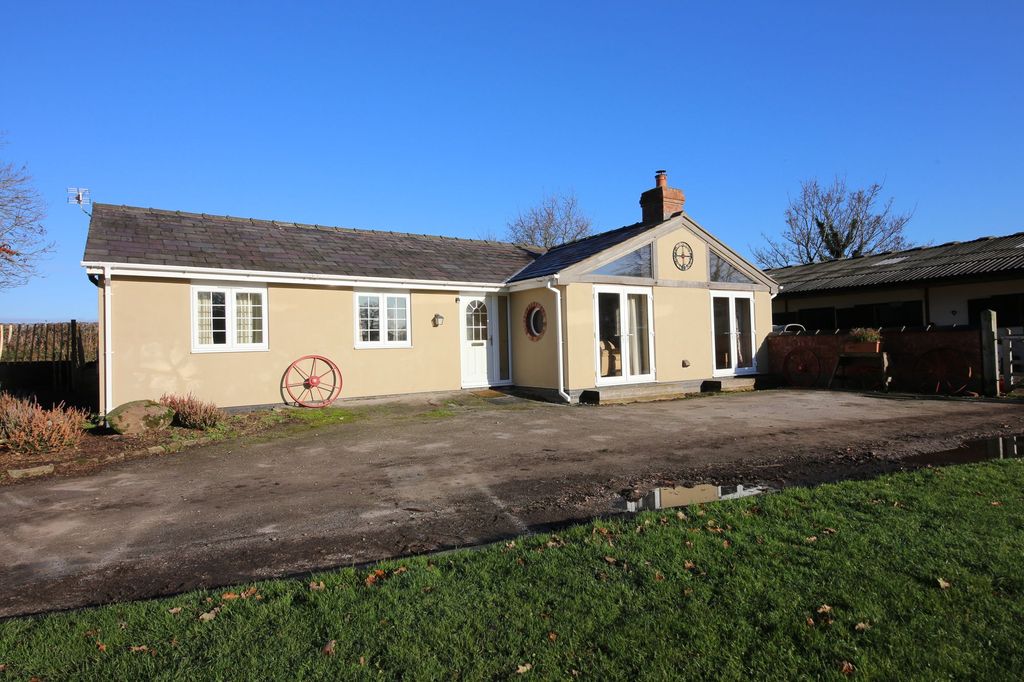 Property photo 1 of 16 Front