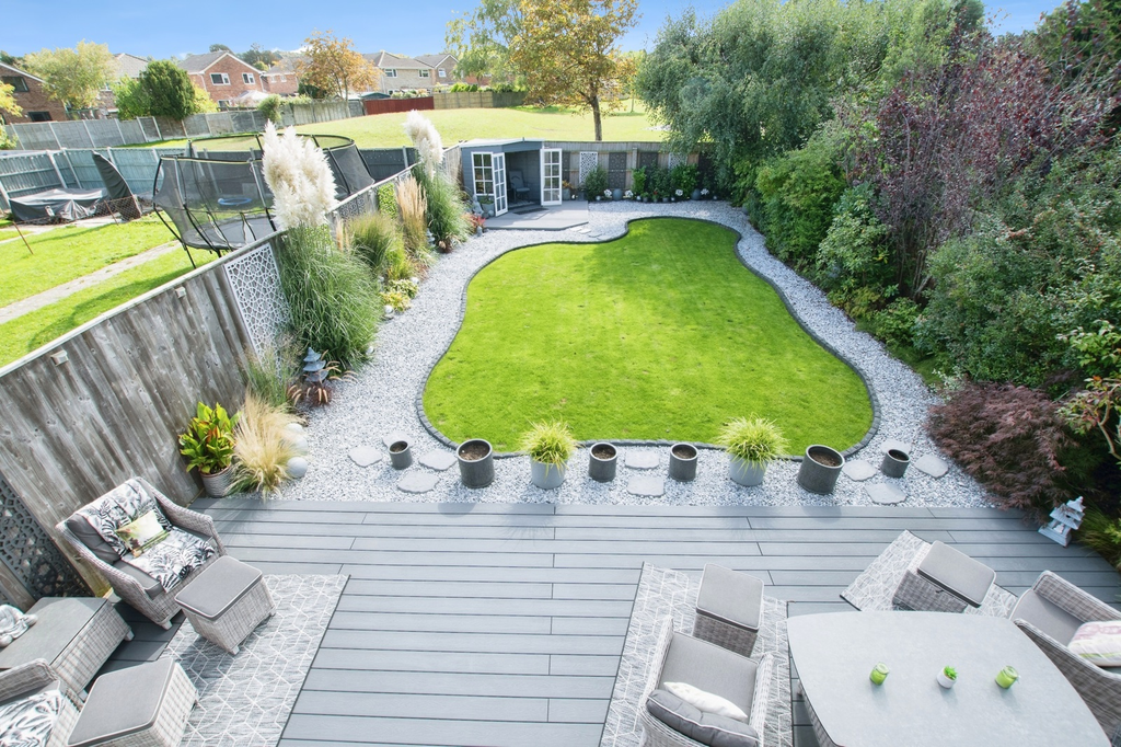Property photo 2 of 11 Rear Garden