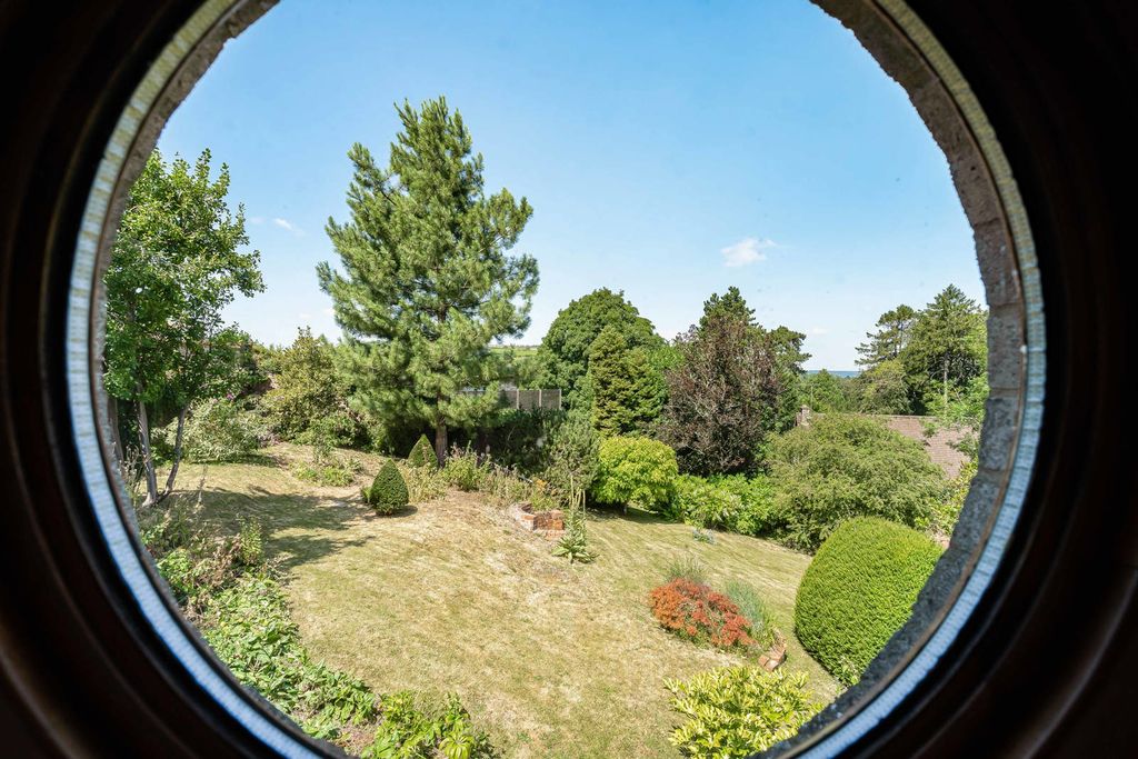 Property photo 1 of 50 9_87760