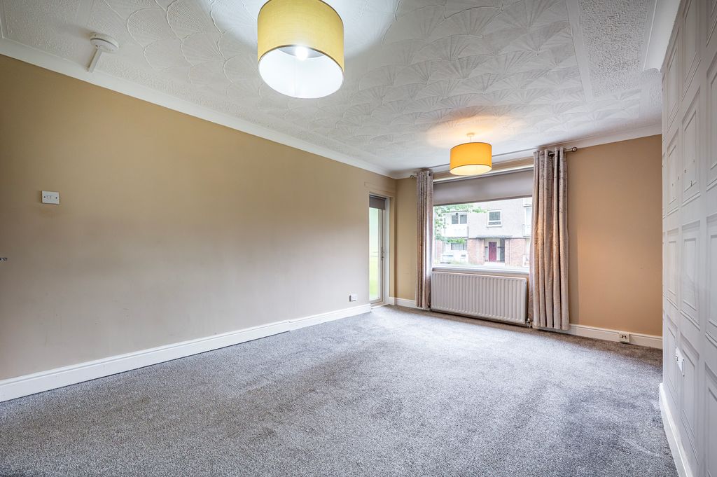 Property photo 3 of 25