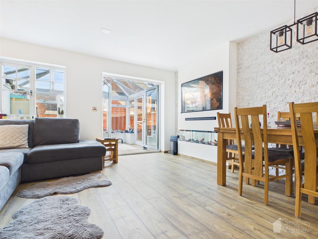 Property photo 2 of 23 Cam02365G0-Pr0429-Still011.Jpg