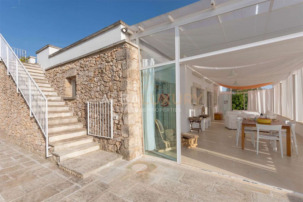 Property photo 3 of 45