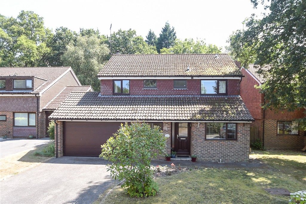 Property photo 1 of 17 External (Web)