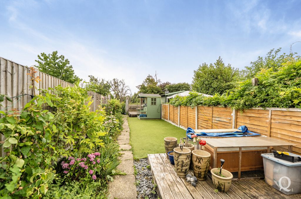 Property photo 3 of 21 E7876E4B-Bab1-465...