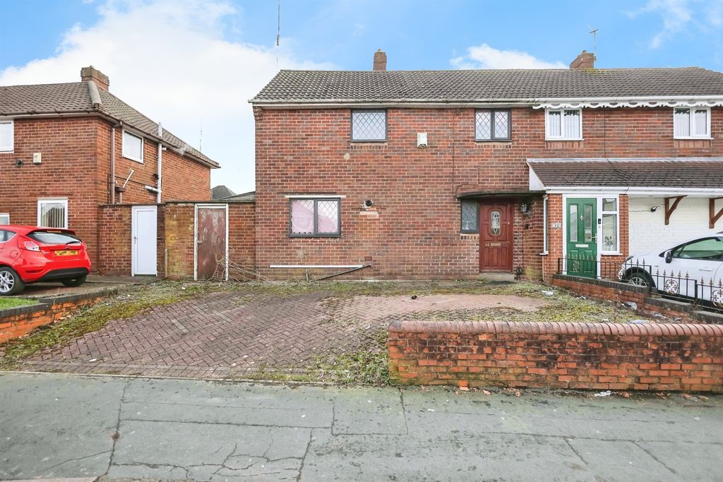 Property photo 1 of 17