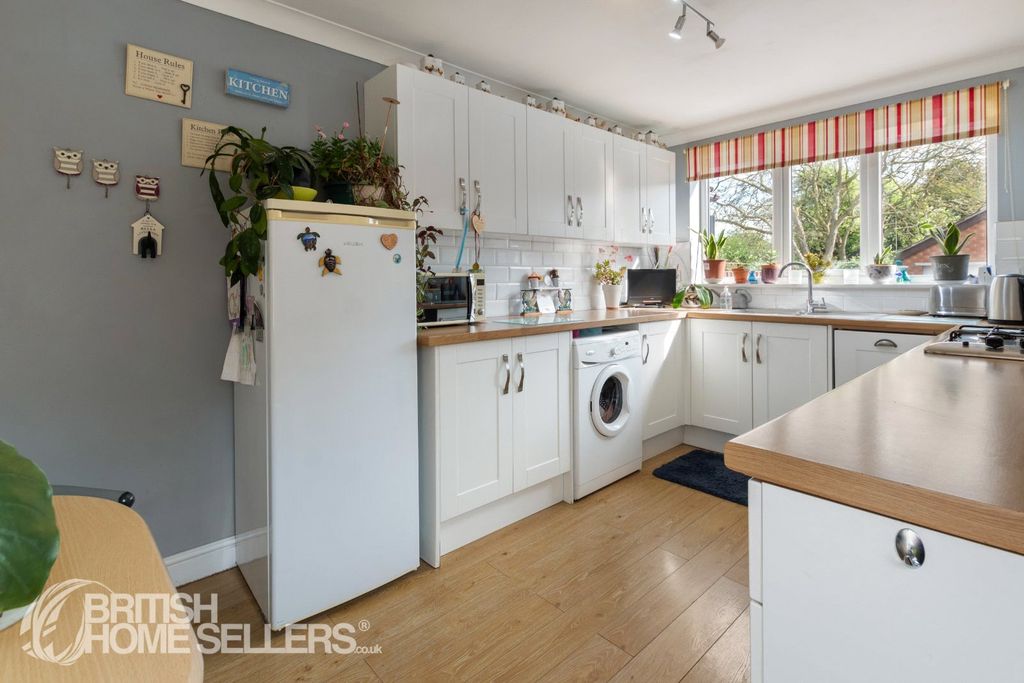 Property photo 2 of 20 Picture No. 06