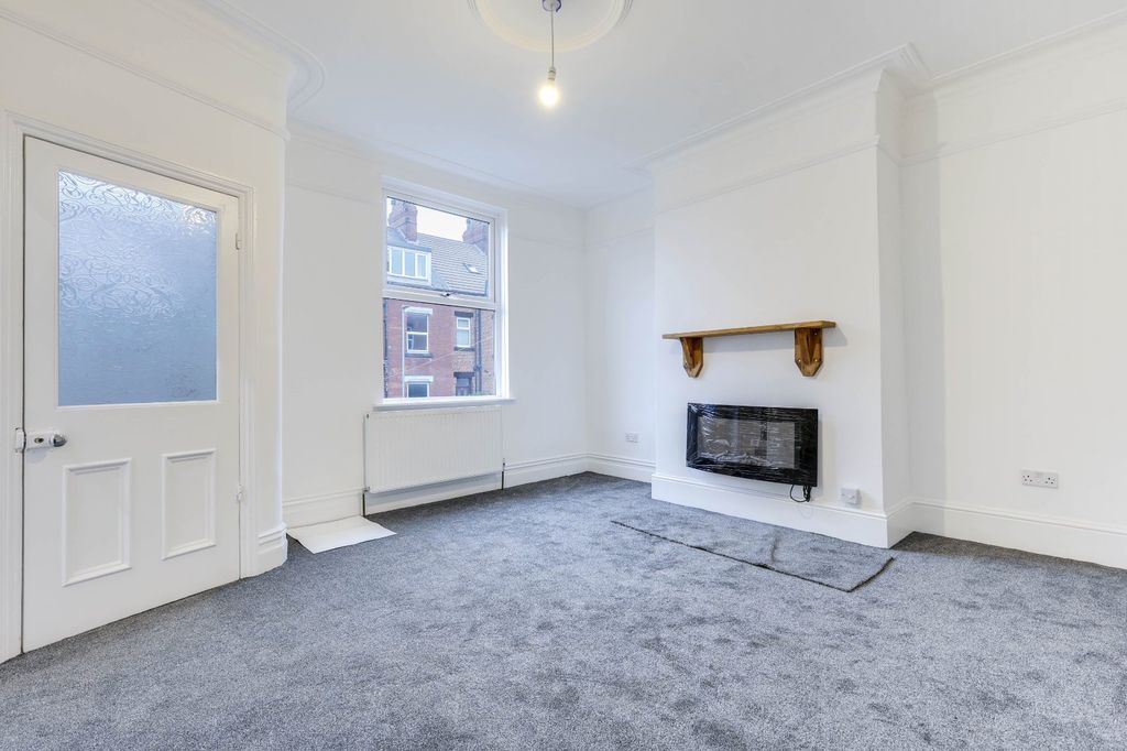 Property photo 2 of 10 Picture No. 02