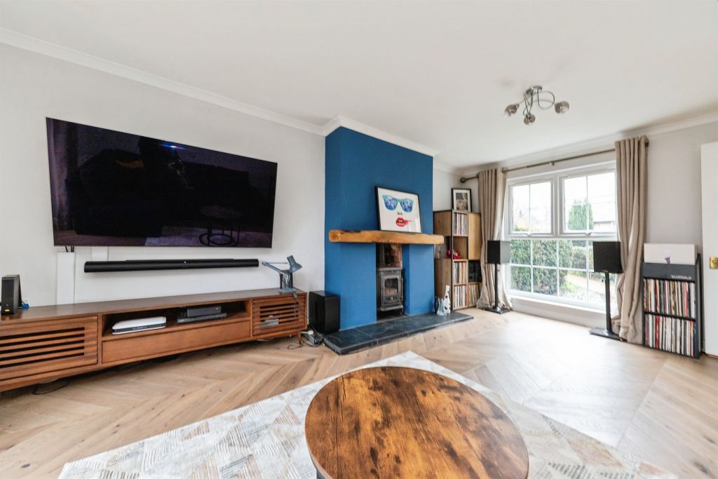 Property photo 3 of 24