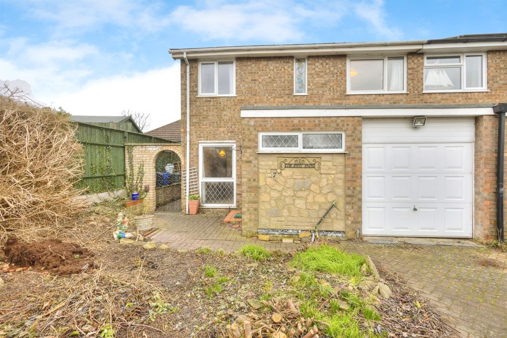 Property photo 1 of 27