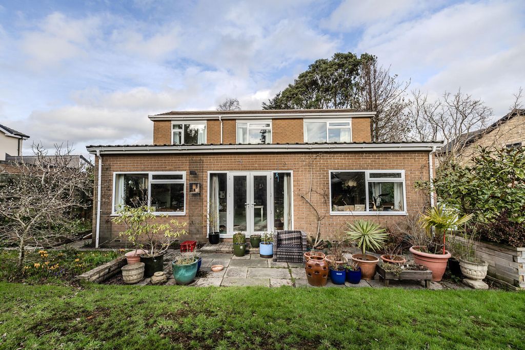 Property photo 3 of 30 Rear Garden