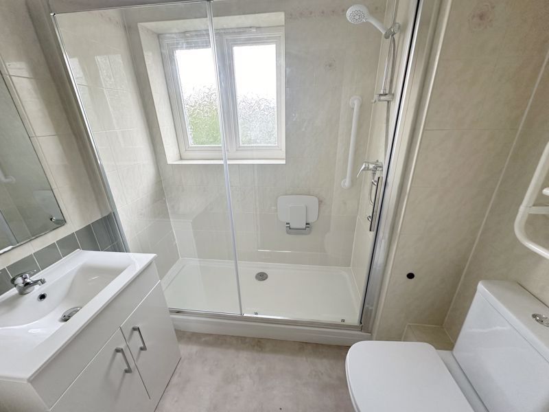 Property photo 3 of 11 Photo 7