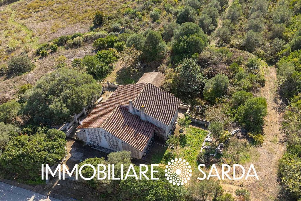 Property photo 2 of 29