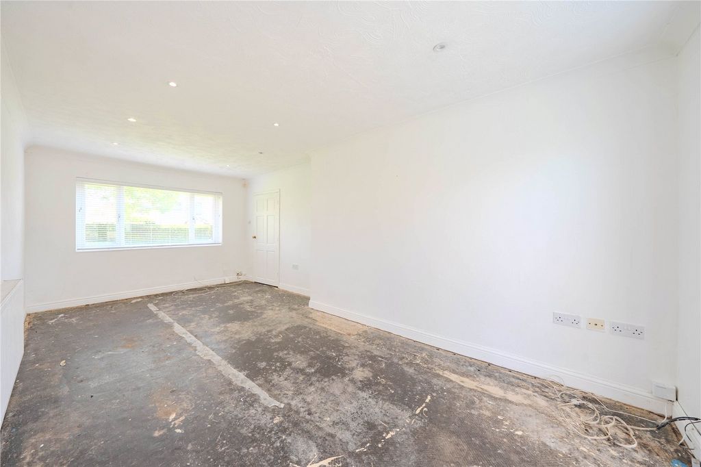 Property photo 2 of 11 Picture No. 01