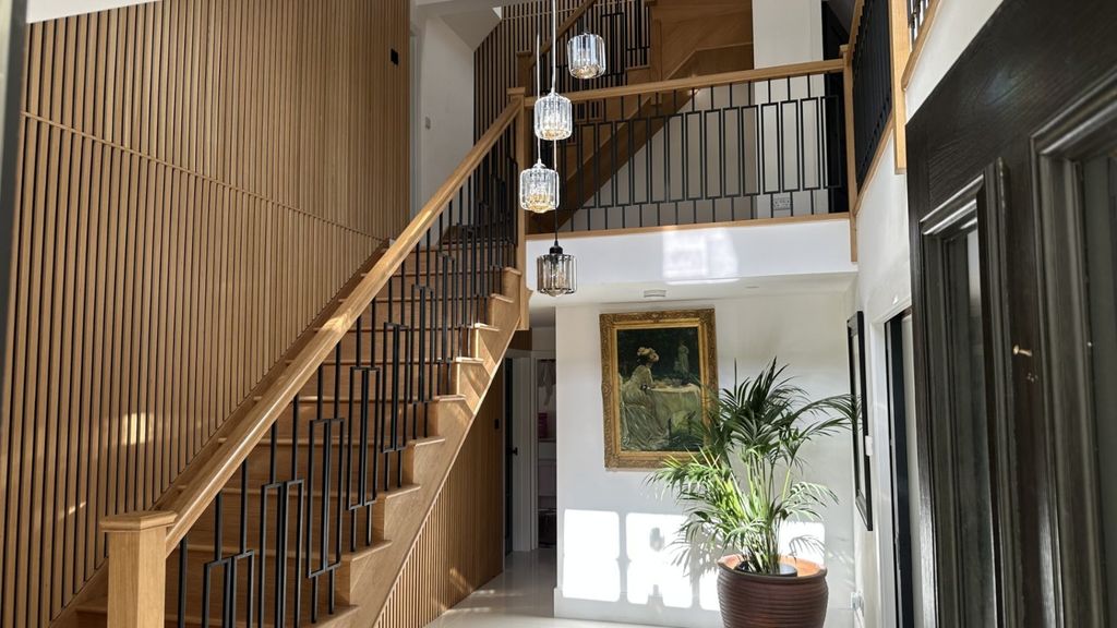 Property photo 3 of 28 Picture No. 74