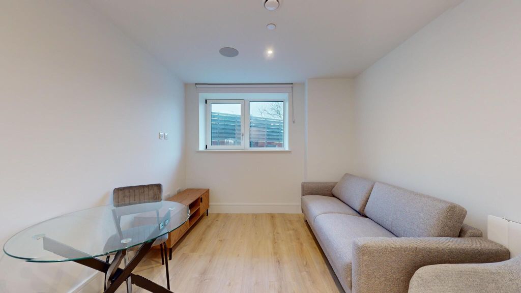 Property photo 1 of 16 Living Room