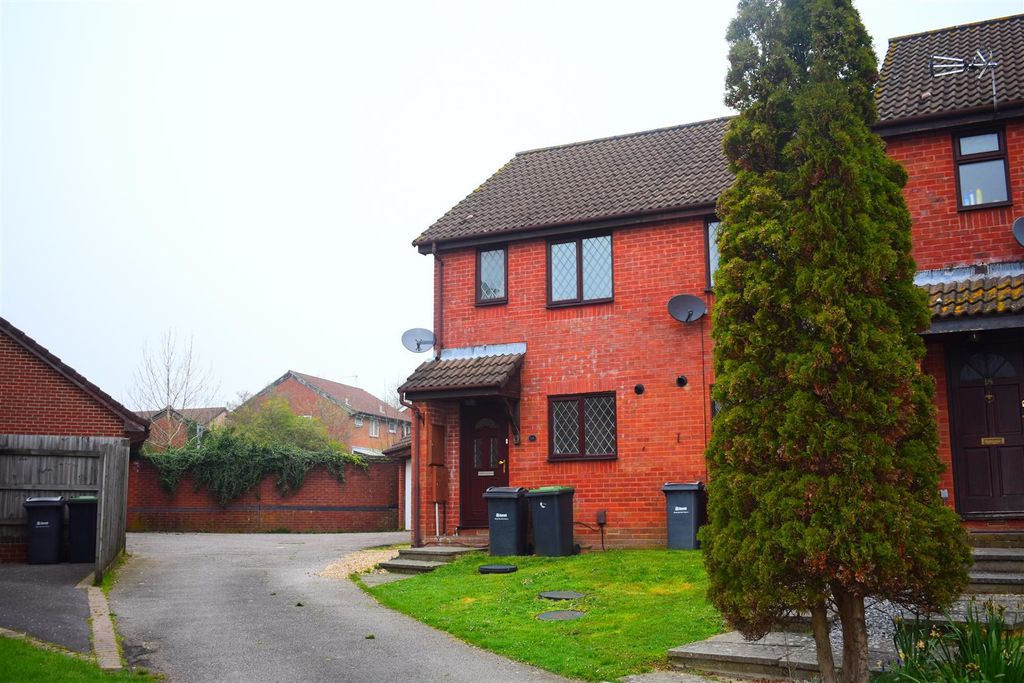 Property photo 1 of 13