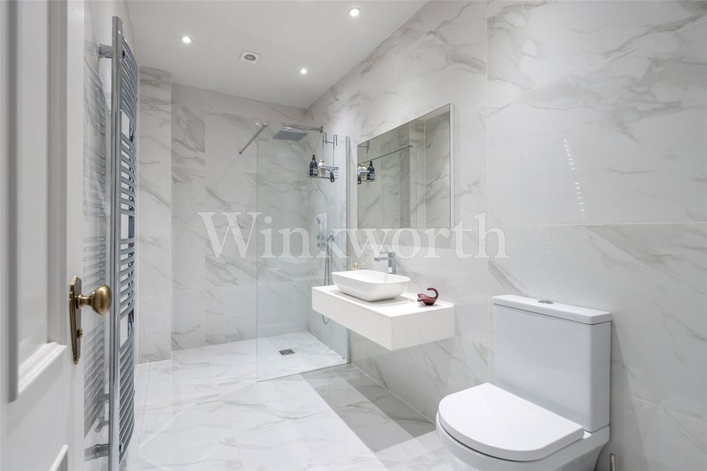 Property photo 3 of 17 Picture No. 03