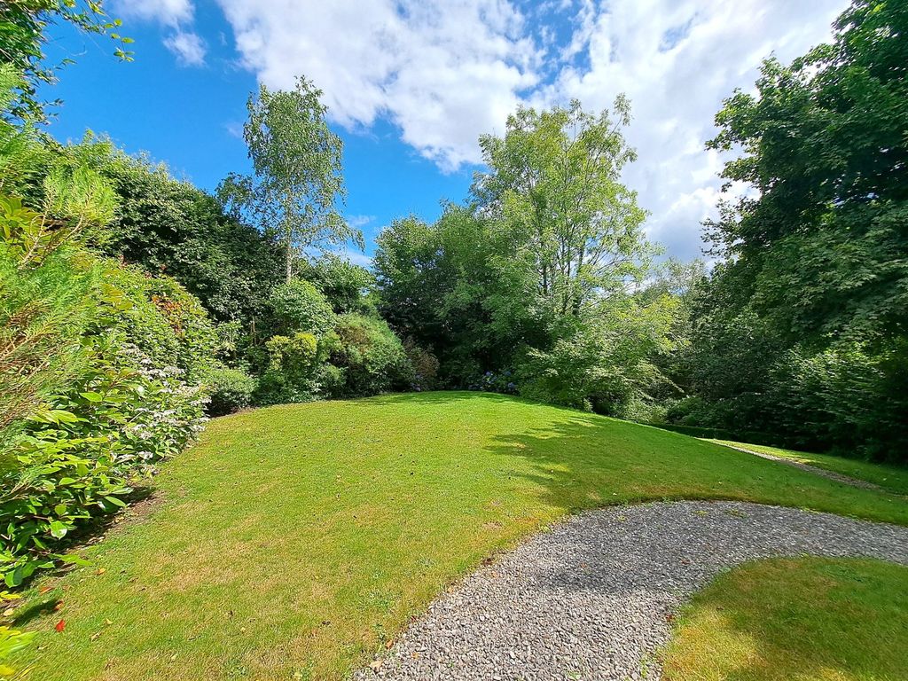 Property photo 3 of 32 Picture No. 52