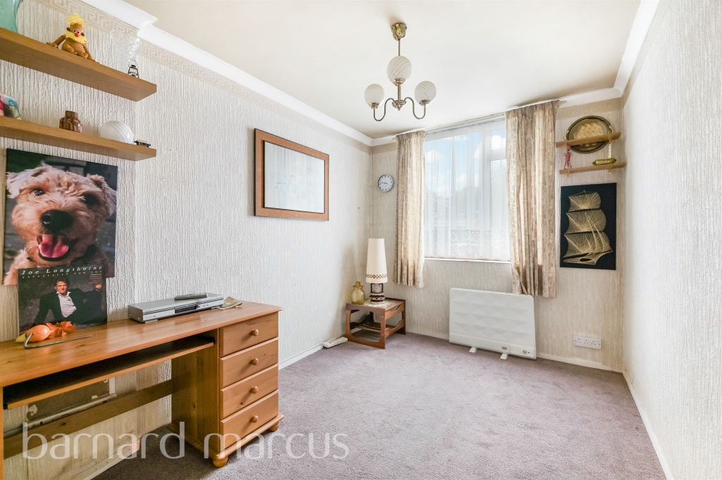 Property photo 3 of 11